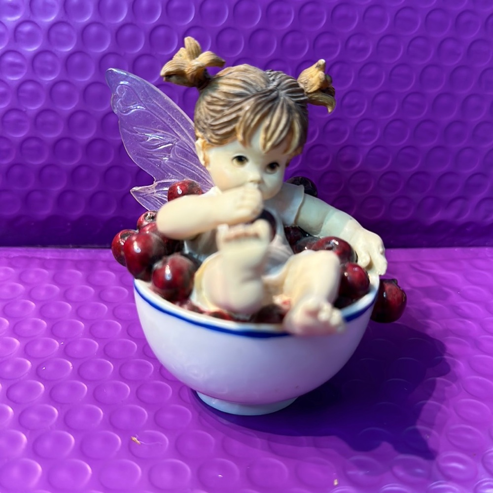2001 Enesco My Little Kitchen Fairies